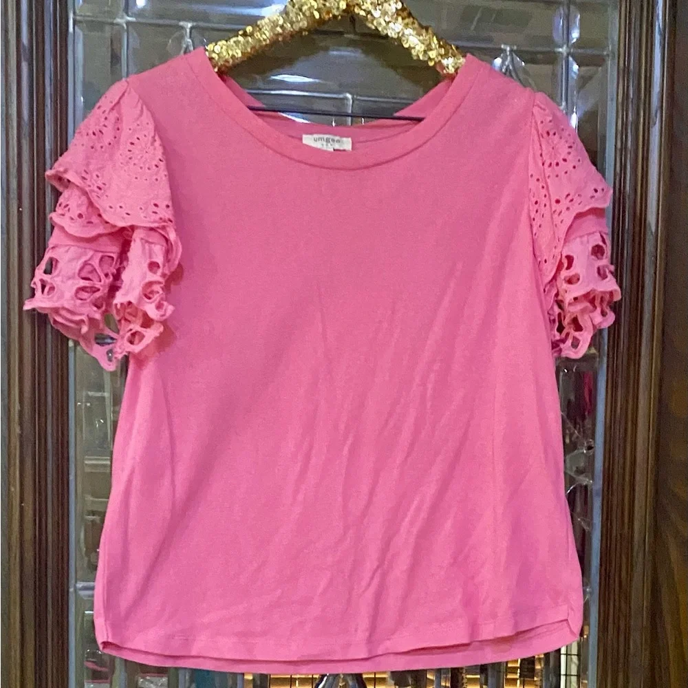 Umgee Pink Eyelet Sleeve Top – Size Small - Picture 1 of 4